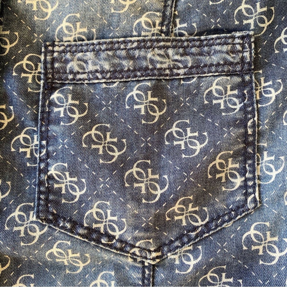Vintage Guess Y2K Monogram Button-Up Shirt - Size Small - Denim Look - Picture 11 of 14